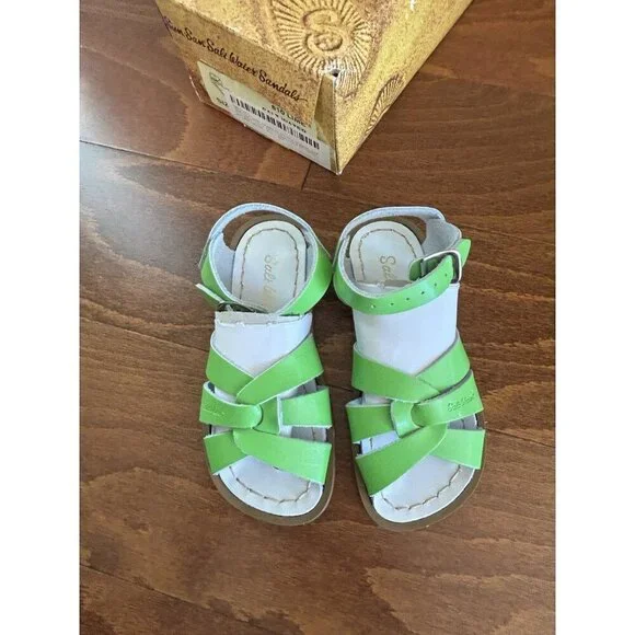 Salt Water Little Girls Size 10 Originals‎ Lime Sandals Leather Flats NEW - Picture 6 of 8